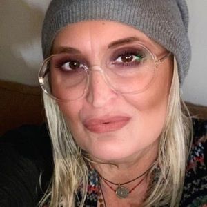 Meet your Posher, Olivera